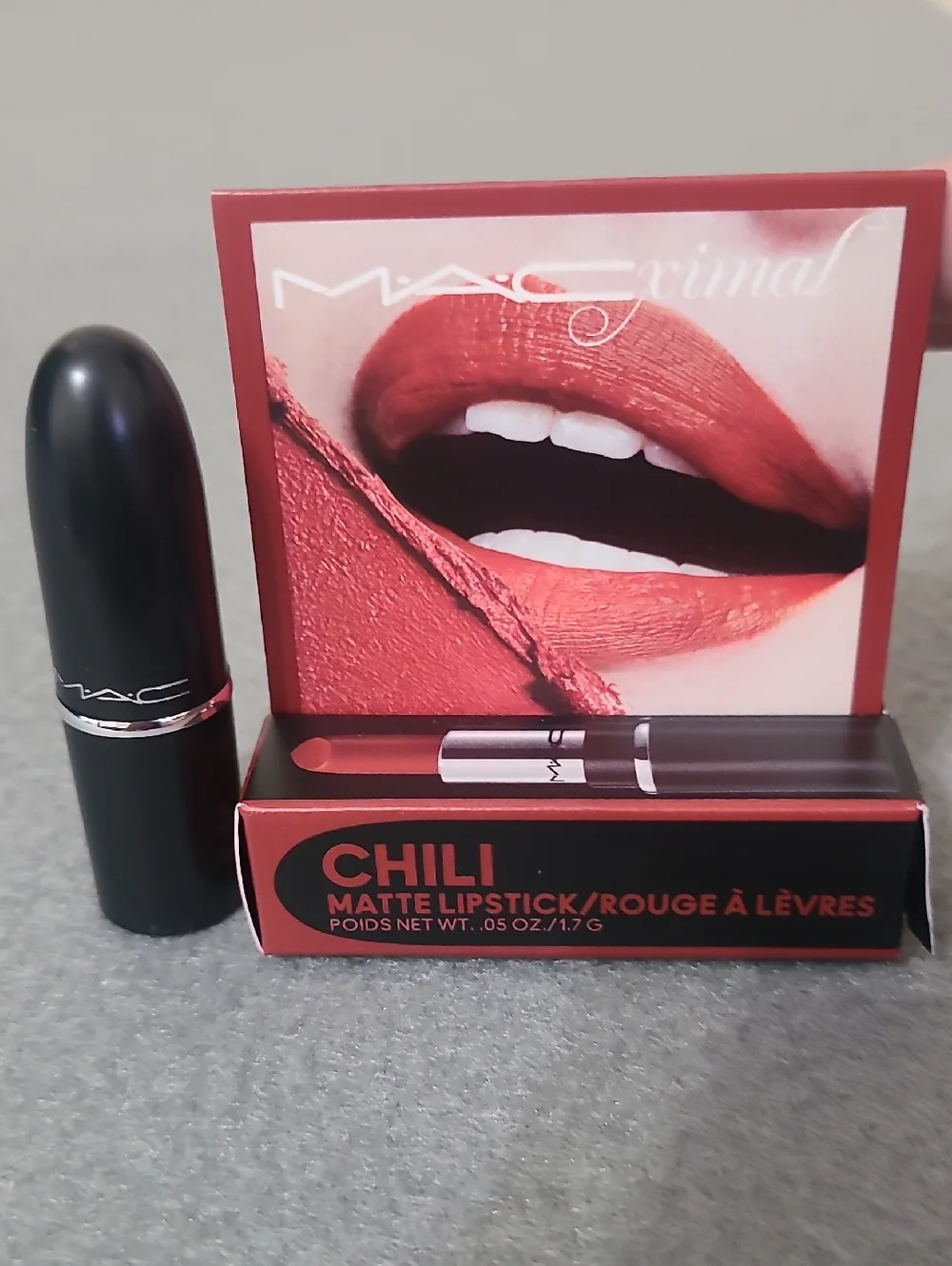 MAC Macximal Matte Lipstick (602 Chili) 0.05oz/1.7g Mini NEW‎ IN BOX